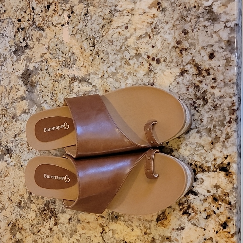 Baretraps Brown 7.5 Sandals